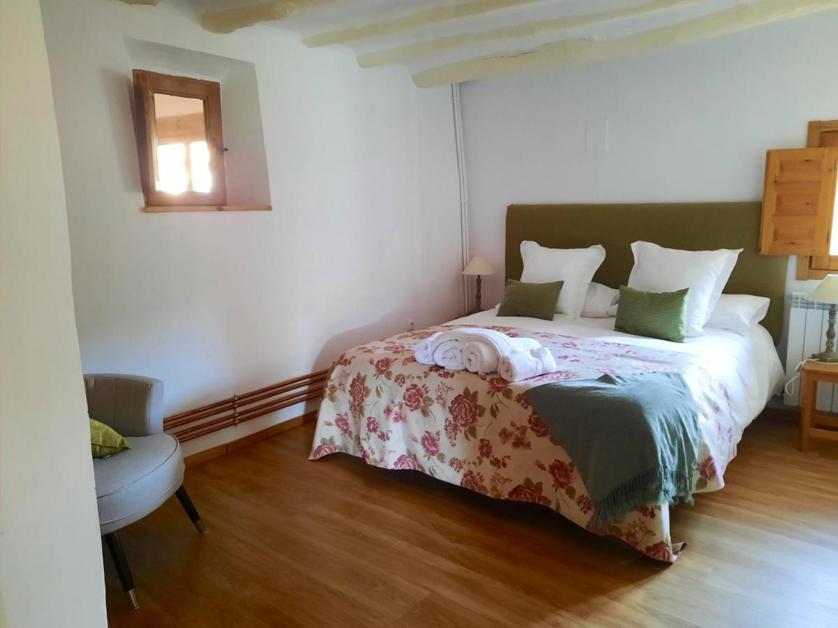 La Sargantana Turismo Rural Santa Cruz de Nogueras Extérieur photo
