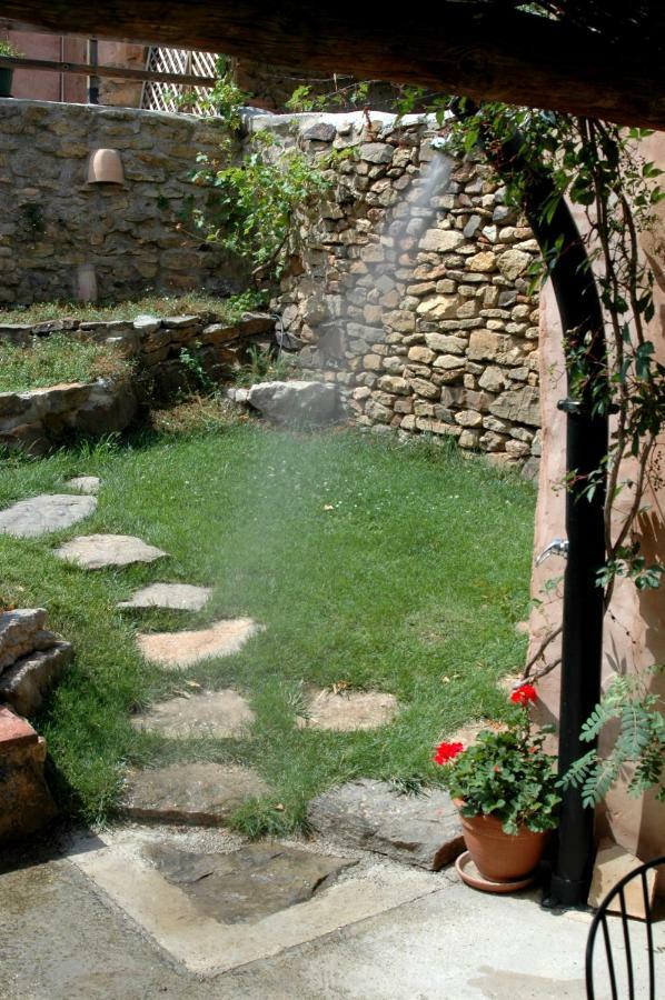 La Sargantana Turismo Rural Santa Cruz de Nogueras Extérieur photo
