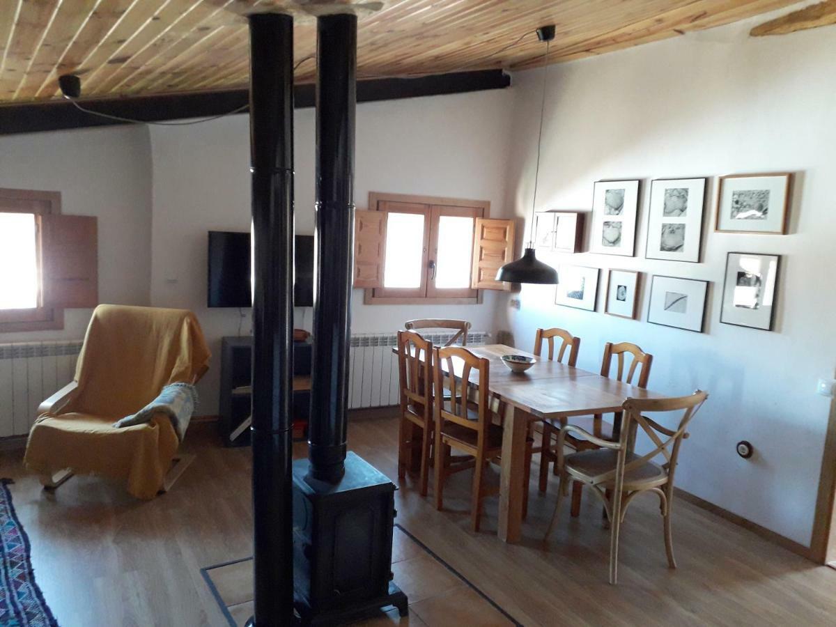 La Sargantana Turismo Rural Santa Cruz de Nogueras Extérieur photo
